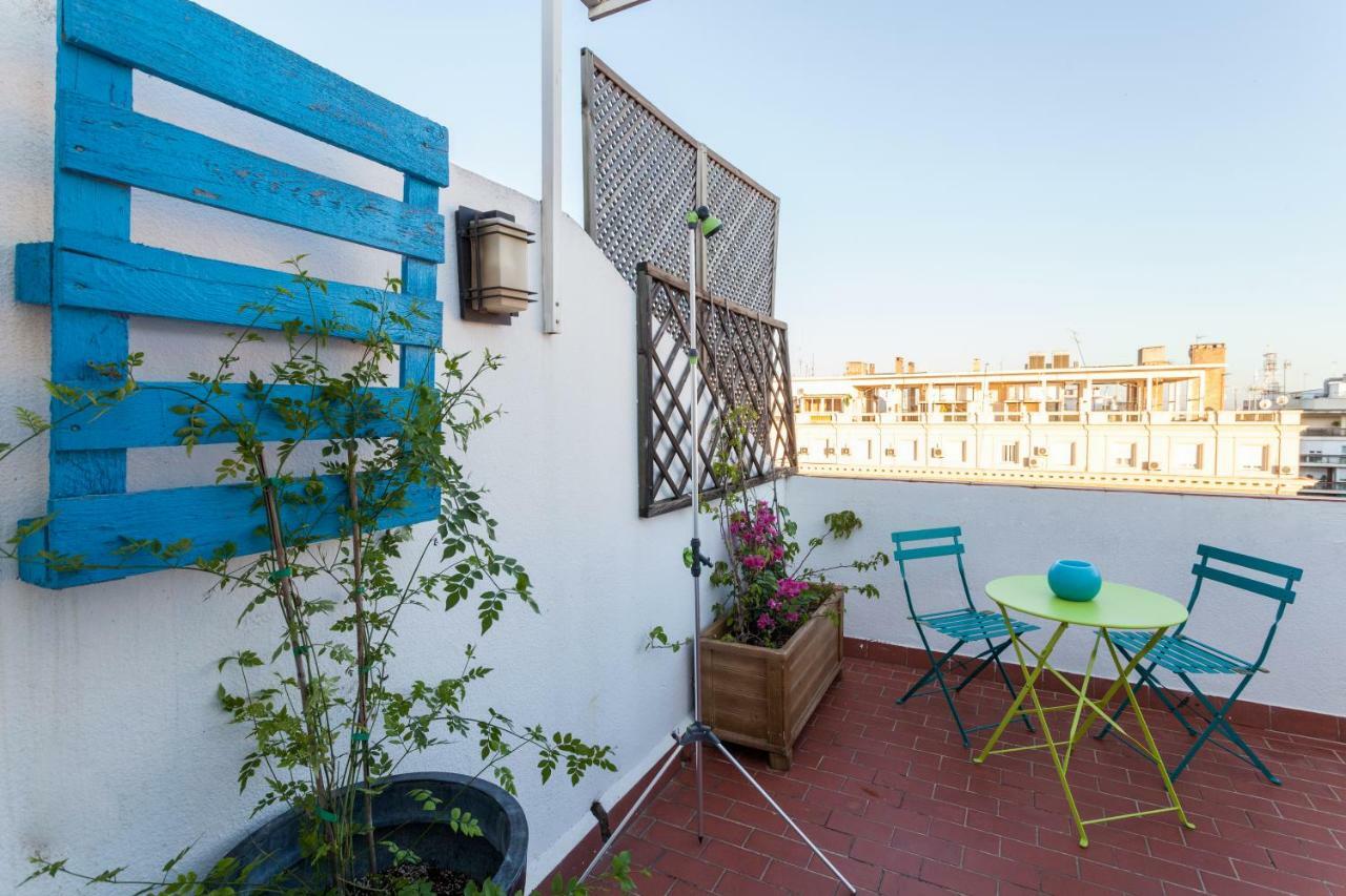 Atico Resitur Triana Apartment Seville Exterior photo